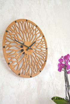 Zegar ścienny drewniany 50 cm Lavvu LCT1181 w okrągłym kształcie, o ażurowym wzorze. ✓Zegary ścienne✓Zegar ścienny nowoczesny (7).JPG