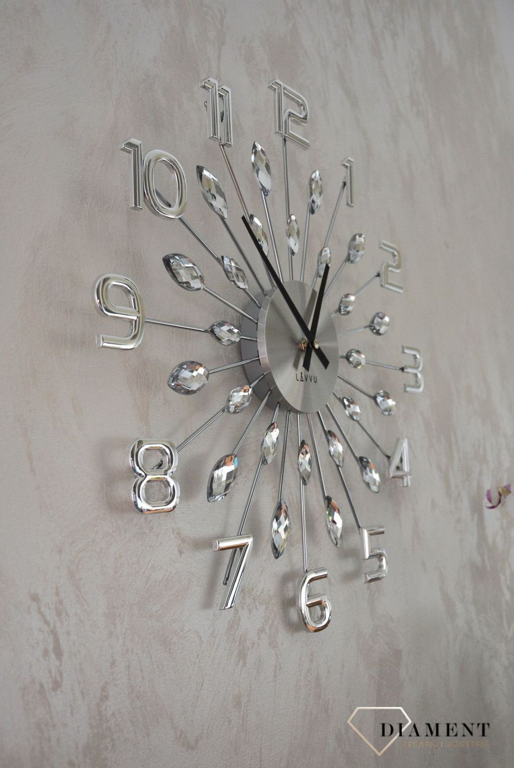 Zegar ścienny 49cm z kryształkami w kolorze srebrnym Cristal Lavvu LCT1190.jpg