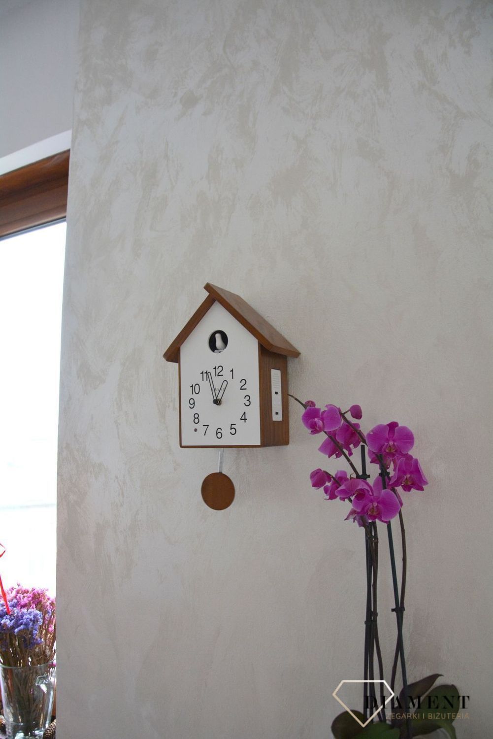 Zegar ścienny drewniany domek z kukułką LCT4020.jpg