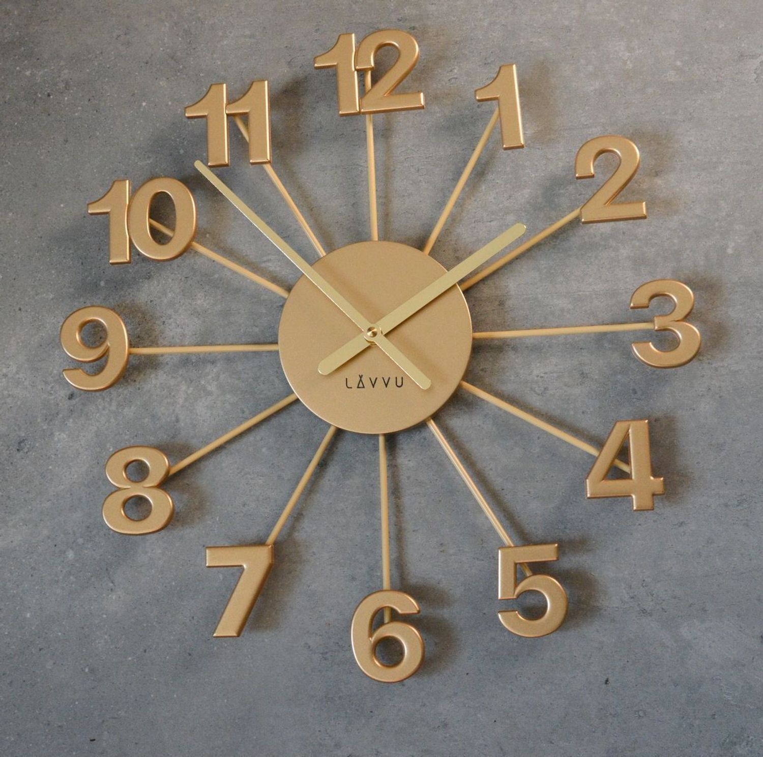 Zegar naścienny LAVVU Design LCT5002. Nowoczesne zegary online. Zegary z darmową dostawą. Złoty duży zegar. Pomysł na prezent. Zegar na ścianę na baterię. Nowoczesny zegar na ścianę do salonu..jpg