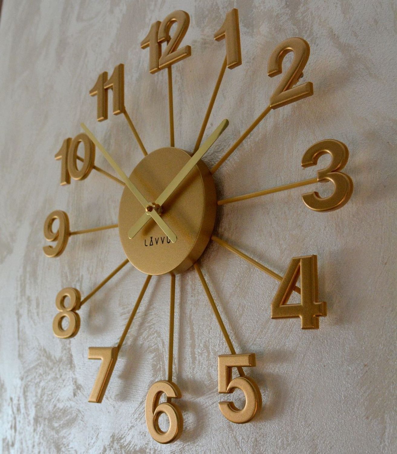 Zegar naścienny LAVVU Design LCT5002. Nowoczesne zegary online. Zegary z darmową dostawą. Złoty duży zegar. Pomysł na prezent. Zegar na ścianę na baterię. Nowoczesny zegar na ścianę do salonu..jpg