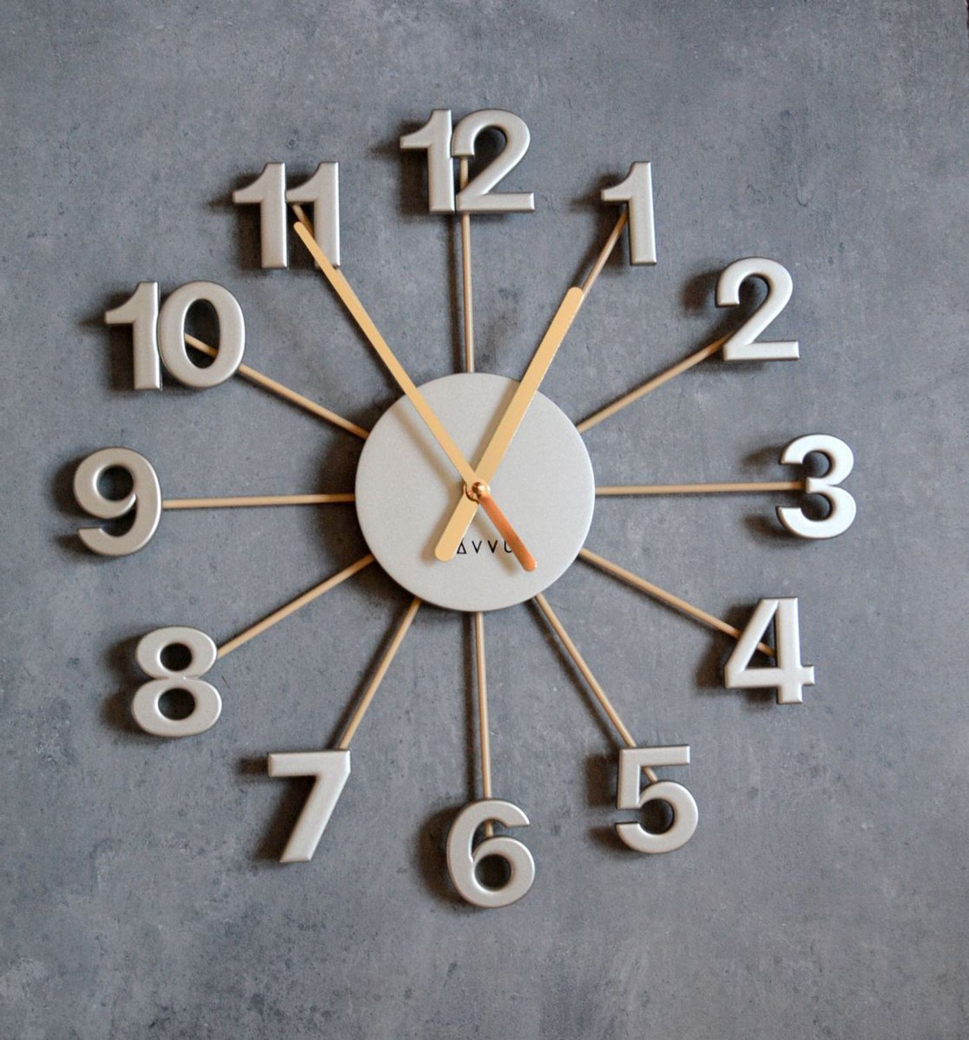 Zegar ścienny srebrno-złoty LAVVU LCT5003- 42 cm.jpg