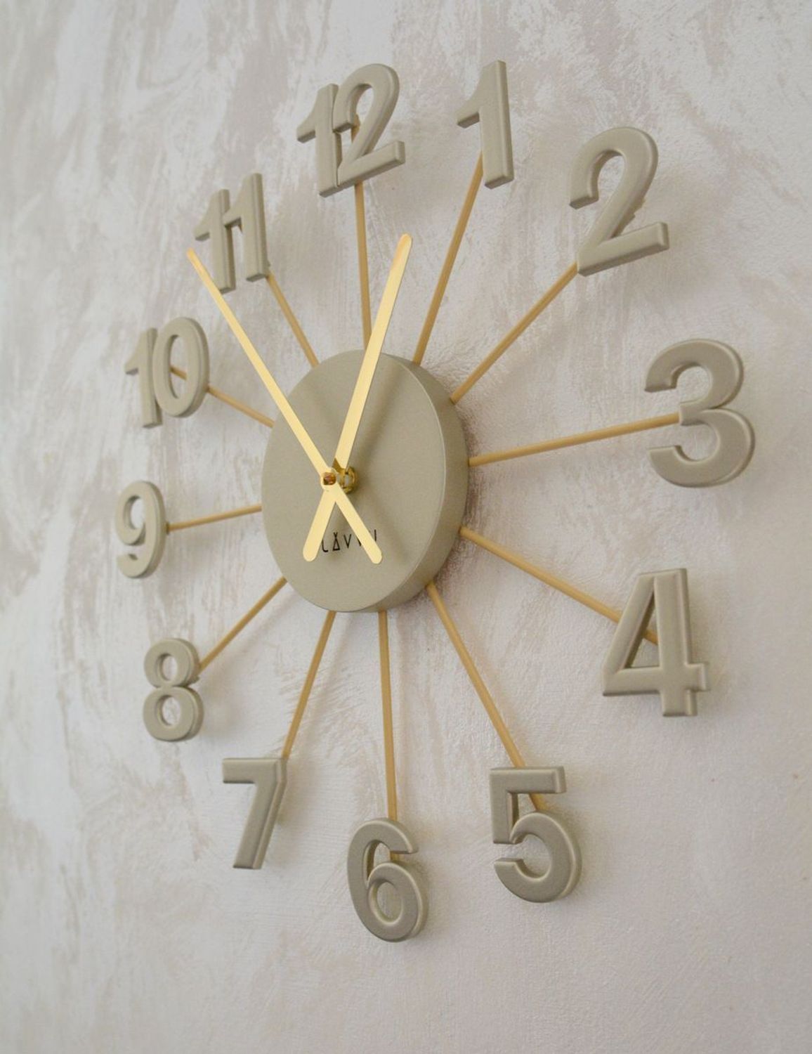 Zegar ścienny srebrno-złoty LAVVU LCT5003- 42 cm.jpg