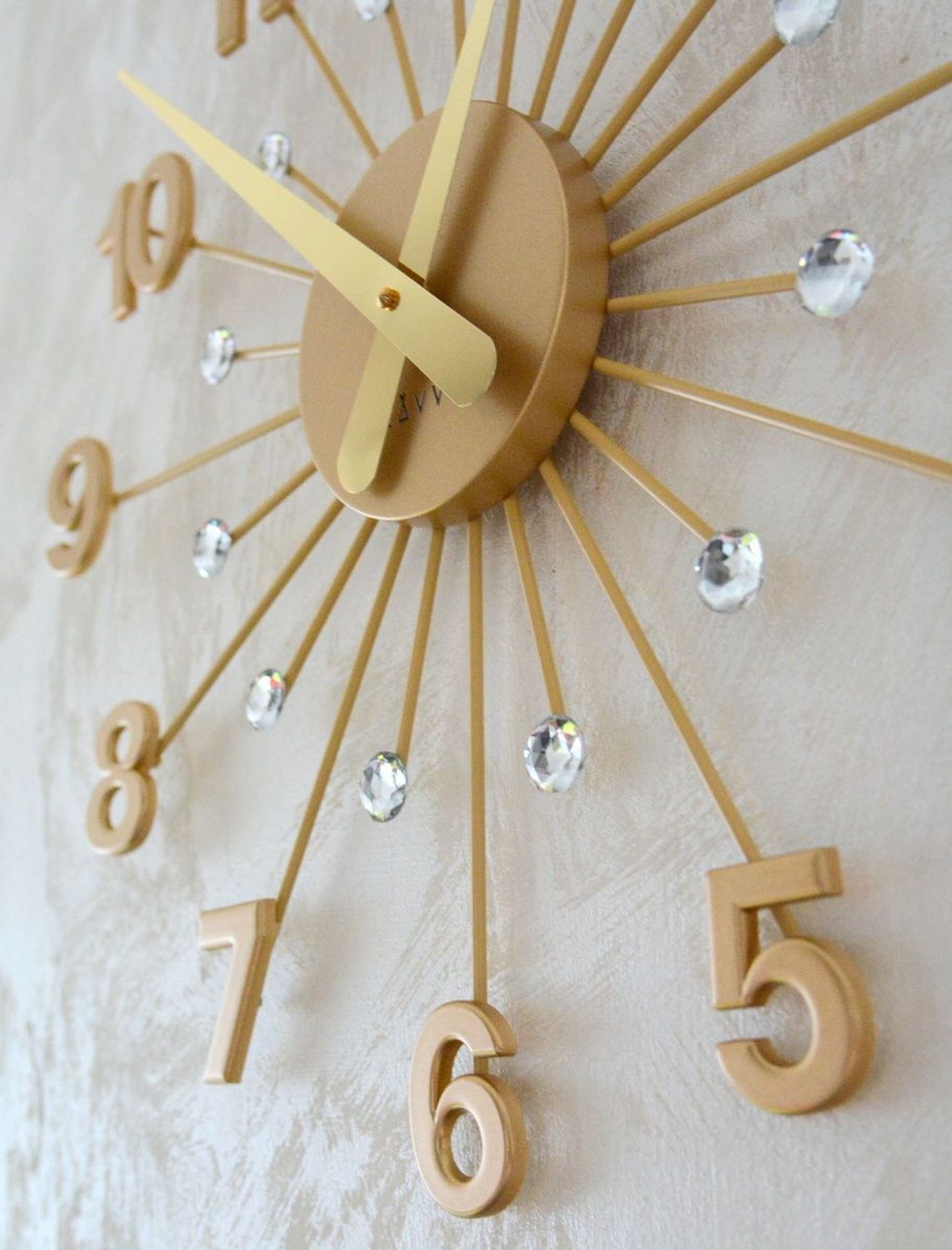 Zegar naścienny LAVVU Design LCT5012.  Nowoczesne zegary online. Zegary z darmową dostawą. Złoty duży zegar. Pomysł na prezent. Zegar na ścianę na baterię. Nowoczesny zegar na ścianę do salonu..jpg