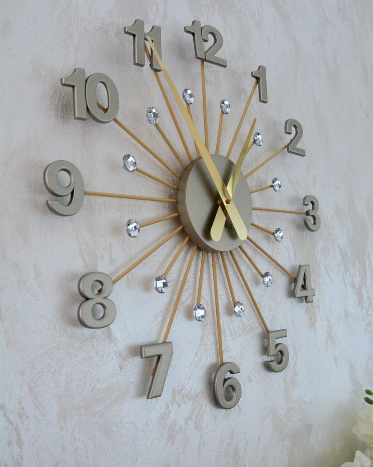 Zegar ścienny z kryształkami LAVVU LCT5013 - 49 cm. Zegar ścienny. Zegar do salonu. Duży zegar ścienny do biura. Zegar ścienny z kryształkami. Nowoczesny zegar ścienny na prezent..jpg