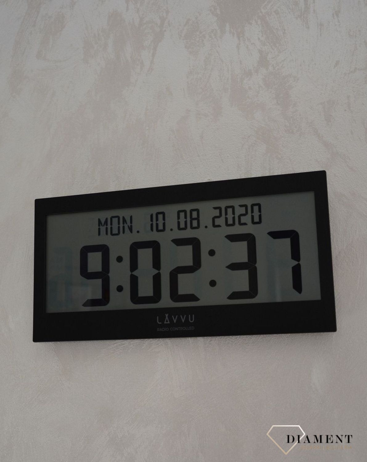 Zegar cyfrowy sterowany falą radiową LAVVU czarny.jpg
