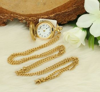 Zegarek kieszonkowy damski LK10 ze stalową kopertą i powłoką PVD złota, szkłem mineralnym hartowanym i precyzyjnym mechanizmem Ronda. Elegancki i praktyczny dodatek dla kobiet.8.jpg