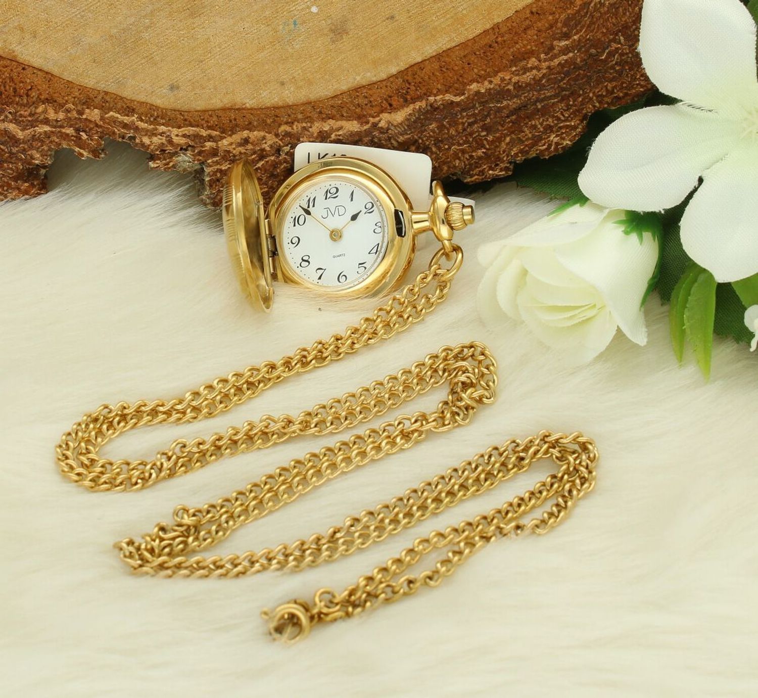 Zegarek kieszonkowy damski LK10 ze stalową kopertą i powłoką PVD złota, szkłem mineralnym hartowanym i precyzyjnym mechanizmem Ronda. Elegancki i praktyczny dodatek dla kobiet1.jpg