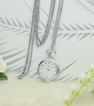 Zegarek kieszonkowy damski JVD LK12 ze stalową kopertą, szkłem mineralnym hartowanym i precyzyjnym mechanizmem Ronda. Elegancki i praktyczny dodatek dla kobiet.4.jpg