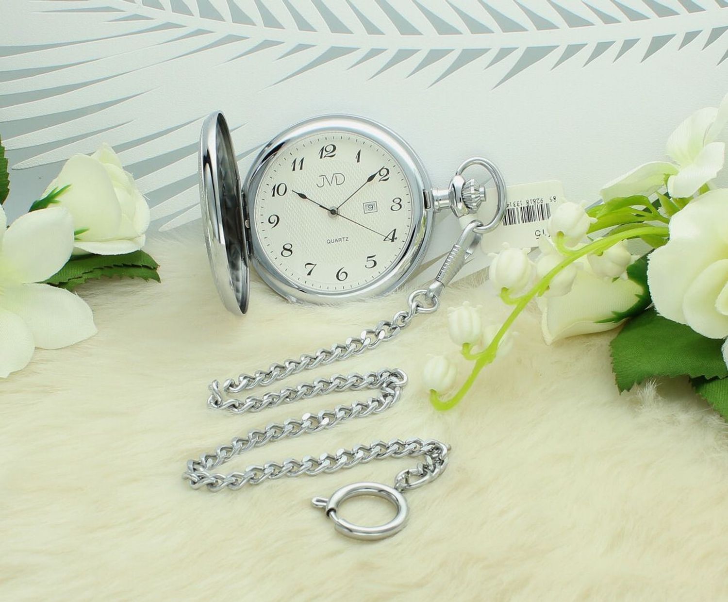 Zegarek kieszonkowy LK15 ze stalową kopertą, szkłem mineralnym hartowanym i mechanizmem Ronda. Klasyczny design z funkcją daty – idealny prezent i dodatek do każdej kolekcji.1.jpg