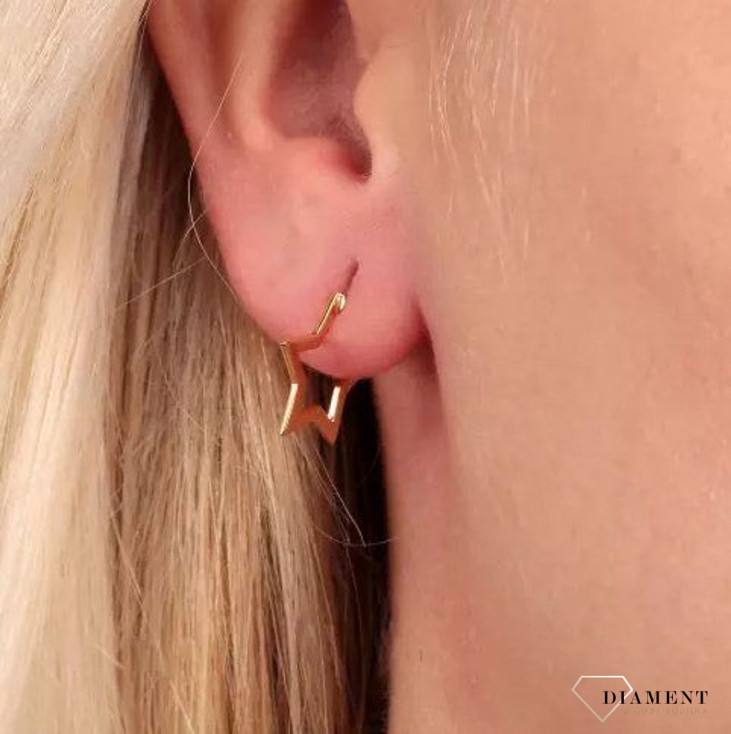 Kolczyk pozłacany gwiazdka LA PETITE STORY LPS02ARQ147 (1).jpg