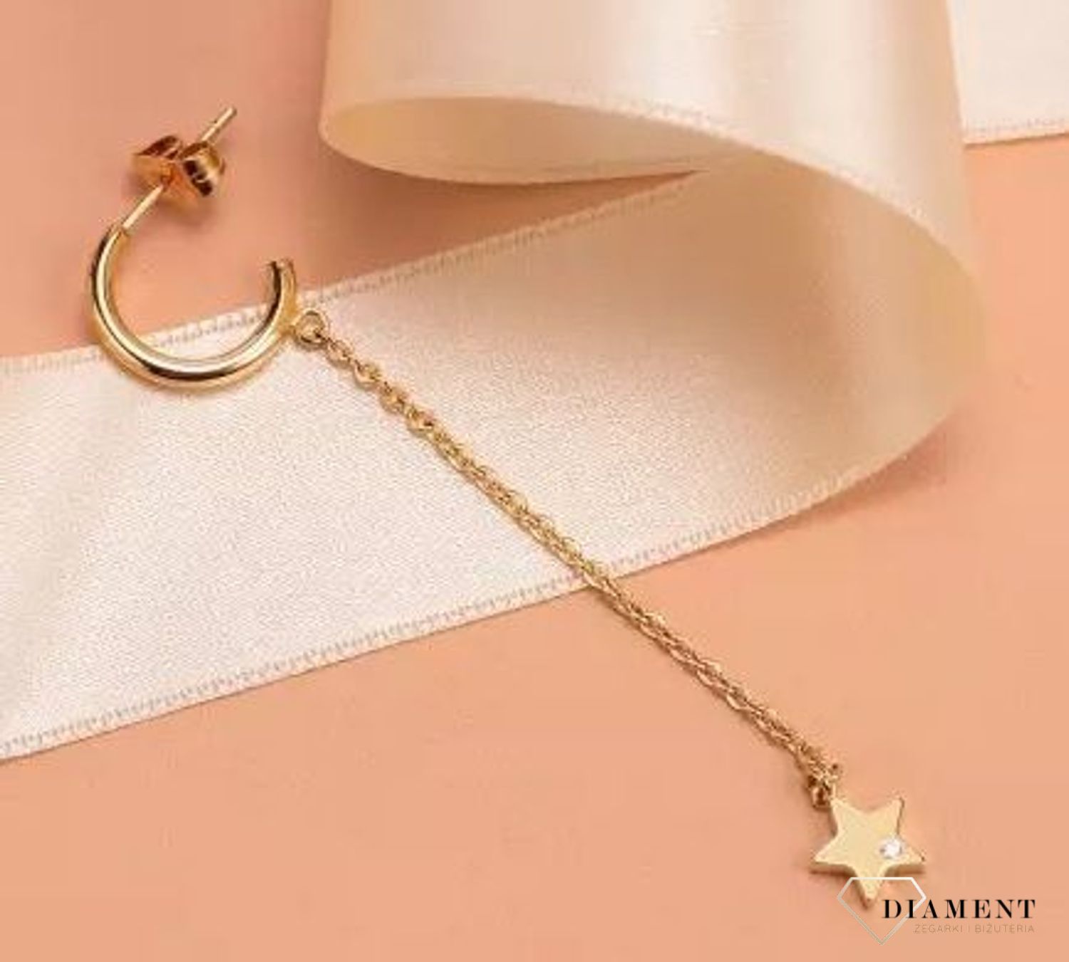 Kolczyk pozłacany gwiazdka na łańcuszku LA PETITE STORY LPS02ARQ167.jpg