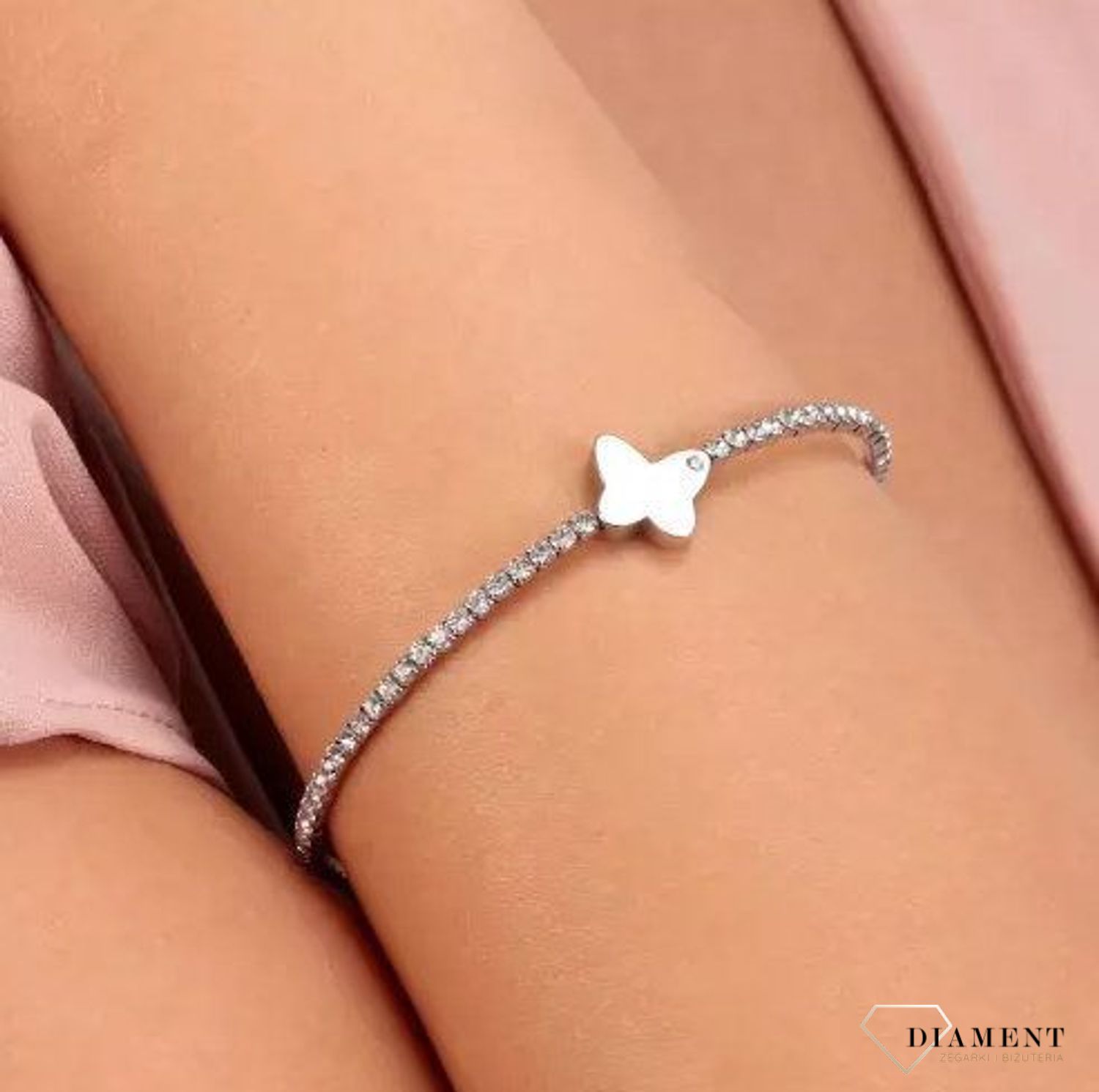 Bransoletka damska motylek z cyrkonią LA PETITE STORY LPS05ASE05. Bransoletka o podstawie w kształcie koła. Bransoletka damska ozdobiona cyrkonią w kolorze białym (1).jpg