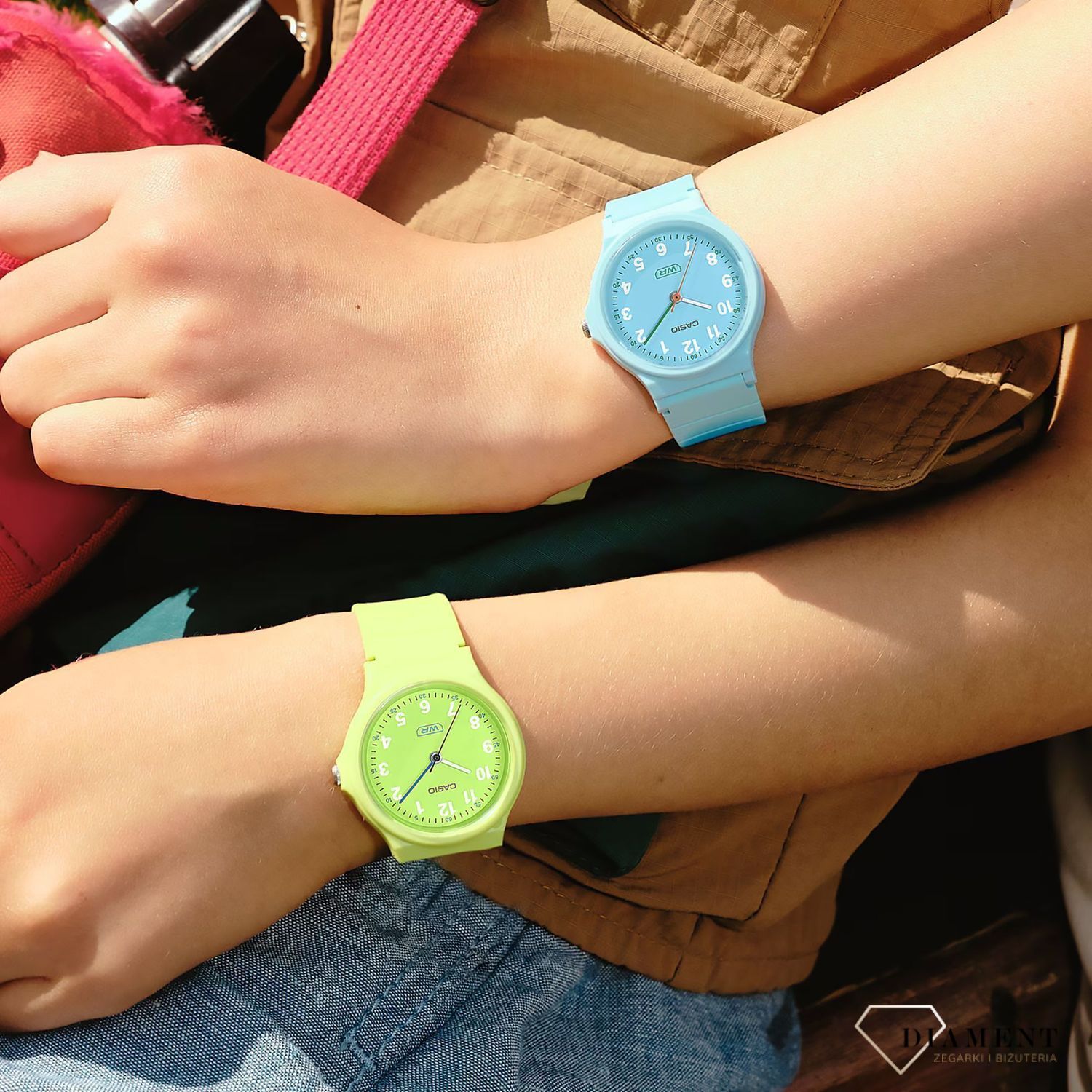 Zegarek Casio Classic na pasku LQ-24B-3BEF limonka. Zielony mały zegarek. Minimalistyczny zegarek Casio. Tani zegarek Casio. Zegarek dziecięcy. Kolorowy zegarek limonkowy. Zegarek z cyframi. CASIO Collection STANDARD. Zegar1.jpg