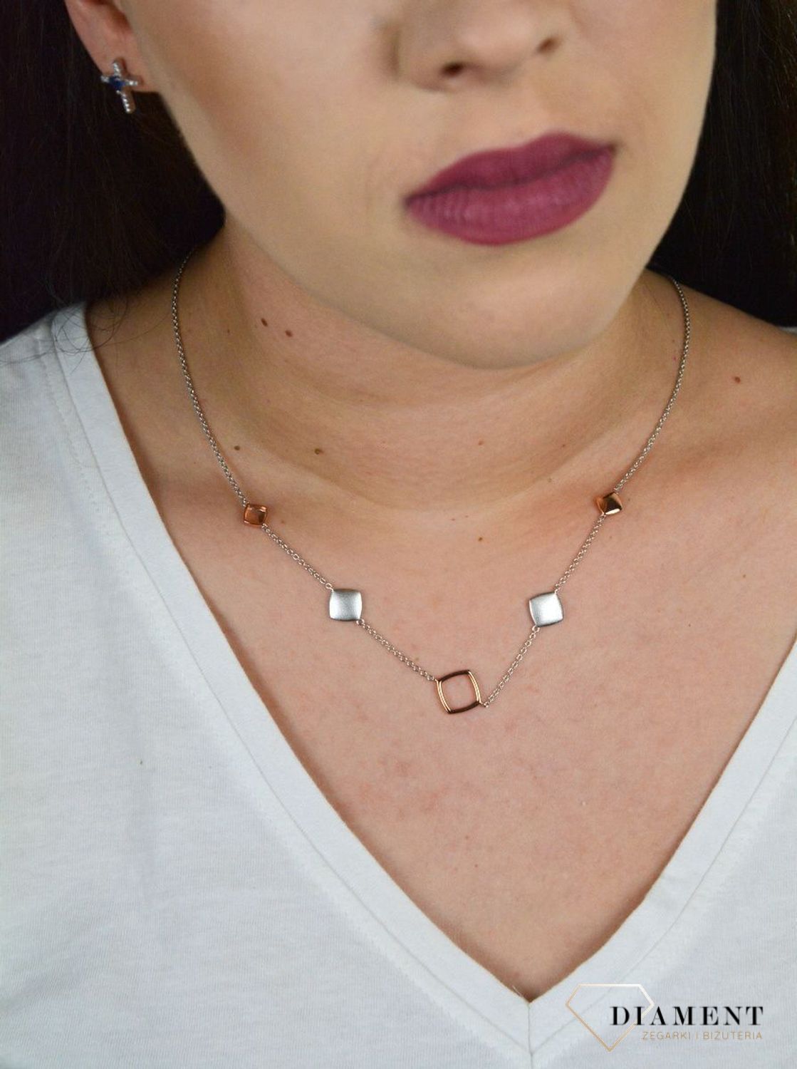 Naszyjnik Infinity LSNK0002 kwadraciki.jpg