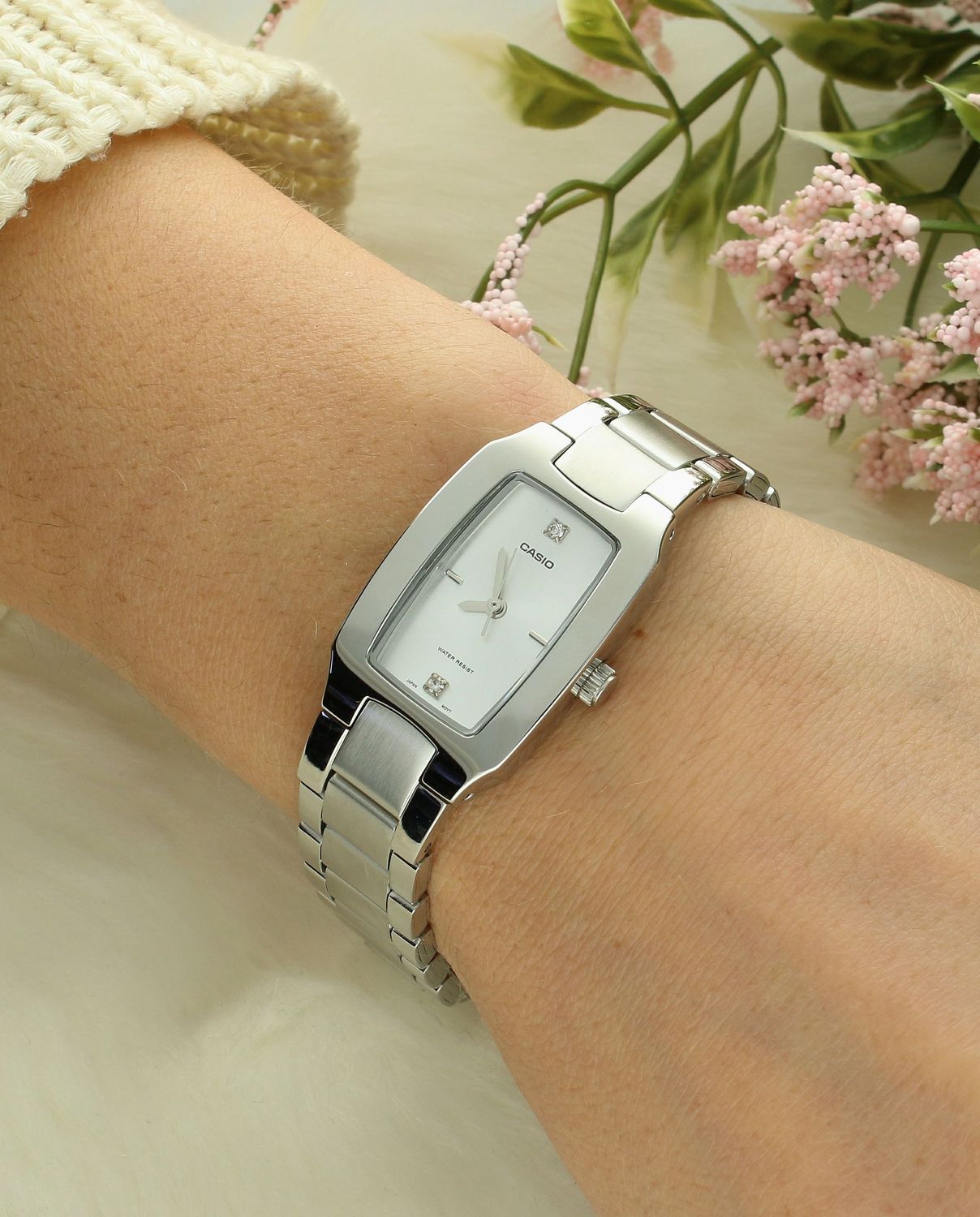 Zegarek damski Casio Classic LTP-1165PA-7C2EF. Zegarek damski na bransolecie.Zegarek damski Casio. Zegarek damski Casio klasyczny. Zegarek Casio klasyczny na prezent dla kobiety.1.jpg