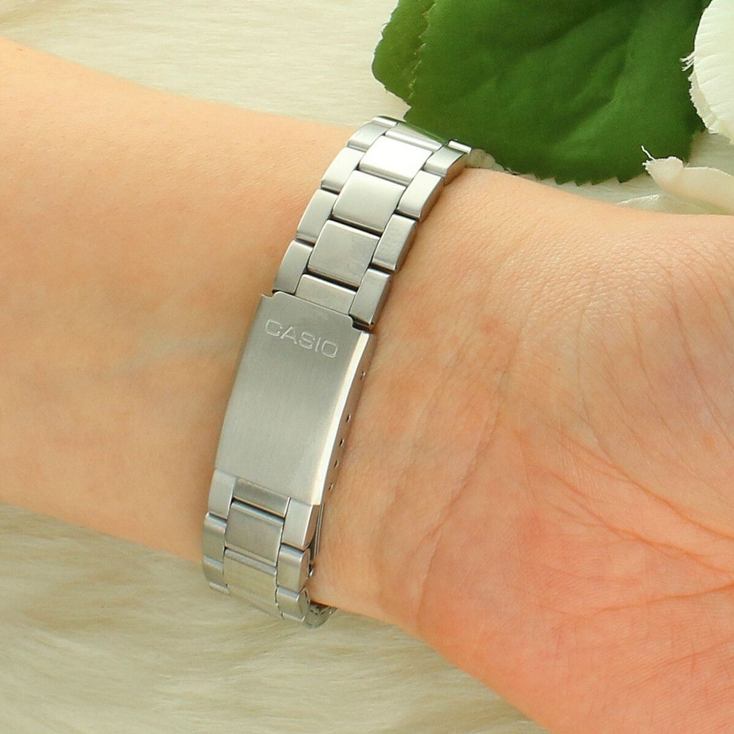 Casio LTP-1302PD-1A1VEG – Zegarek Damski 50M Stal Czarny.jpg