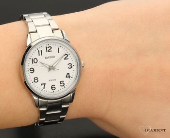 Damski zegarek Casio Classic LTP-1303D-7BVEF (5).jpg