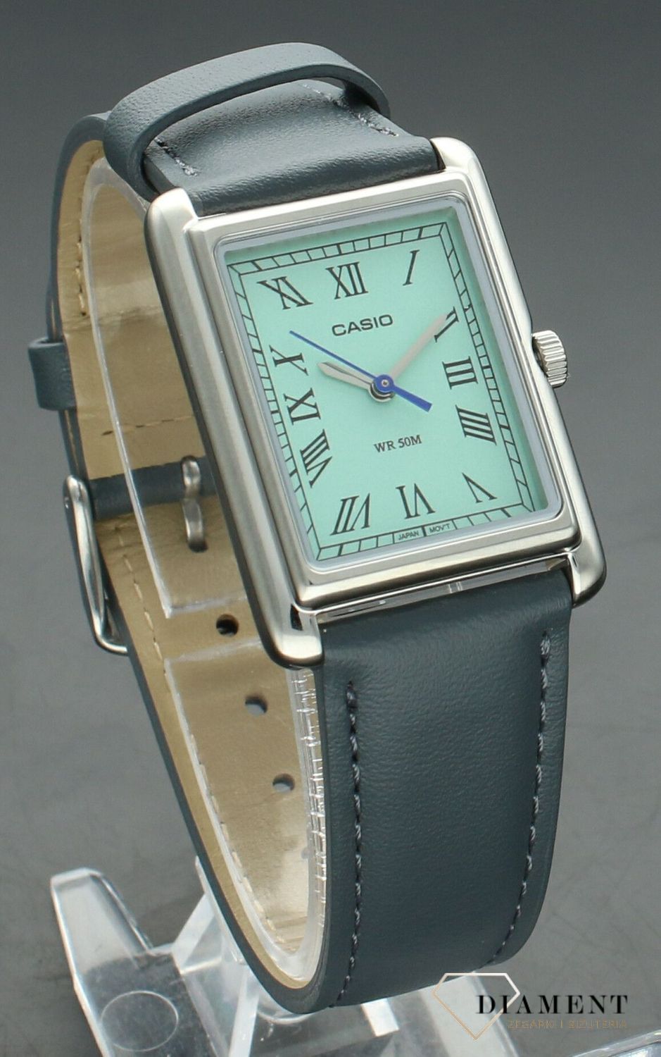 Zegarek damski Casio Classic LTP-B165L-2BVEF na szarym pasku. Zegarek damski klasyczny Casio. Zegarek Casio z rzymskimi cyframi. Zegarek z tarczą w kolorze Tiffany Blue. Zegarek damski klasyczny na pasku..jpg
