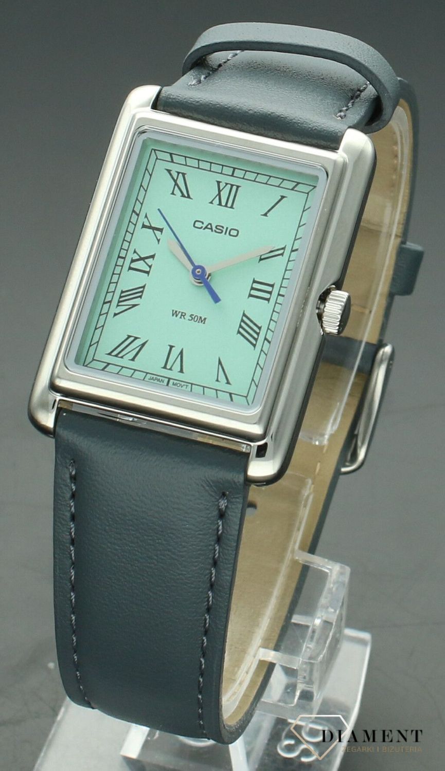 Zegarek damski Casio Classic LTP-B165L-2BVEF na szarym pasku. Zegarek damski klasyczny Casio. Zegarek Casio z rzymskimi cyframi. Zegarek z tarczą w kolorze Tiffany Blue. Zegarek damski klasyczny na pasku..jpg