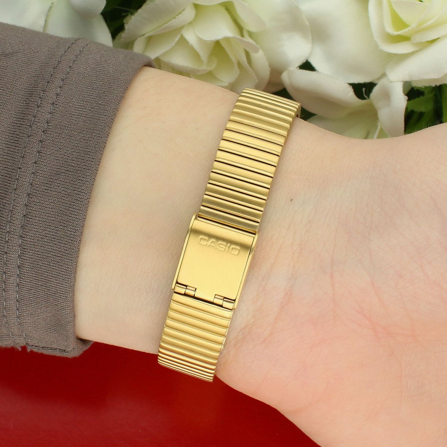 Zegarek damski Casio LTP-B166G-9AVEF Timeless Collection  Złoty  Sklep Diament  3+3 lata gwarancji.jpg