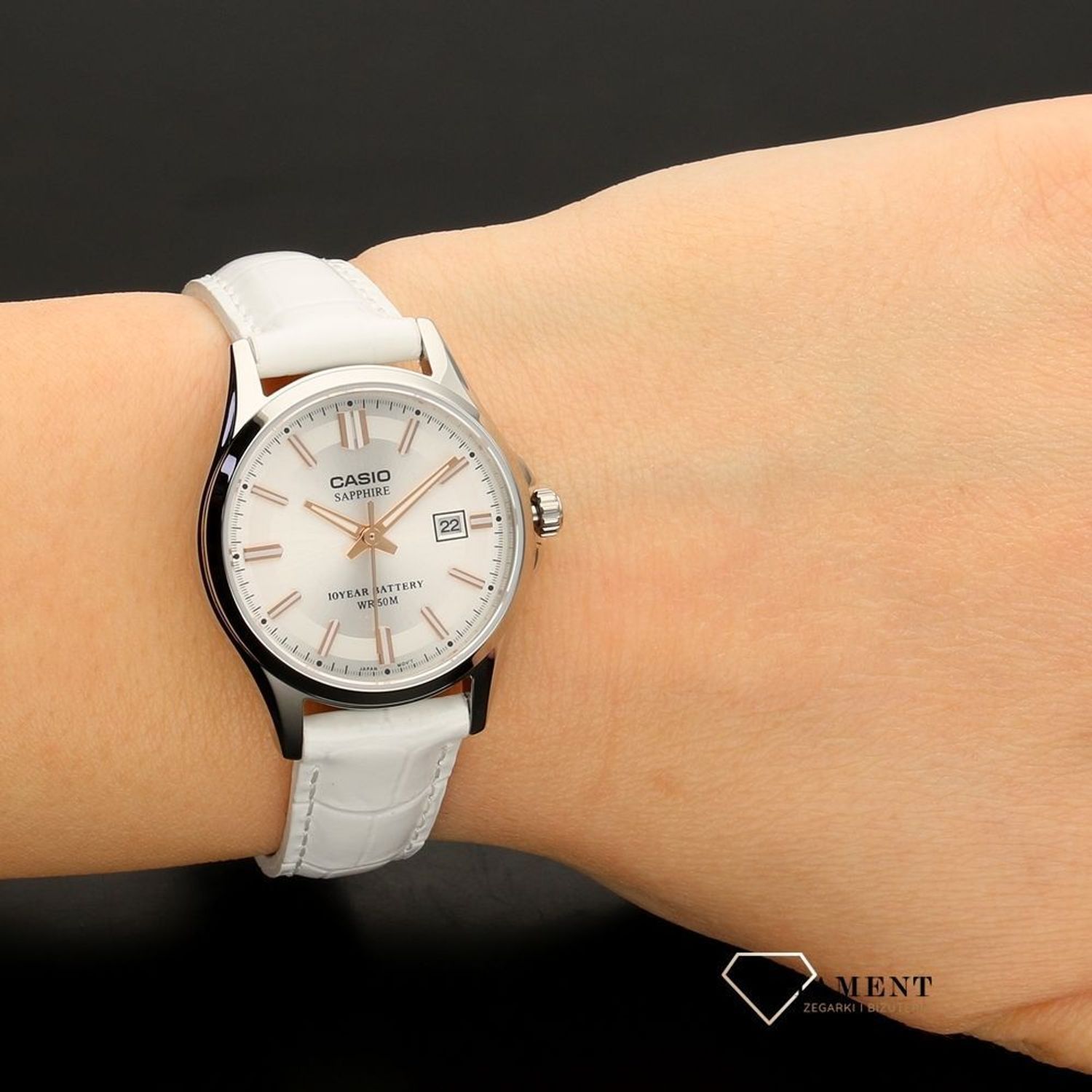 Damski zegarek CASIO Sapphire Classic LTS-100L-9AVEF.jpg