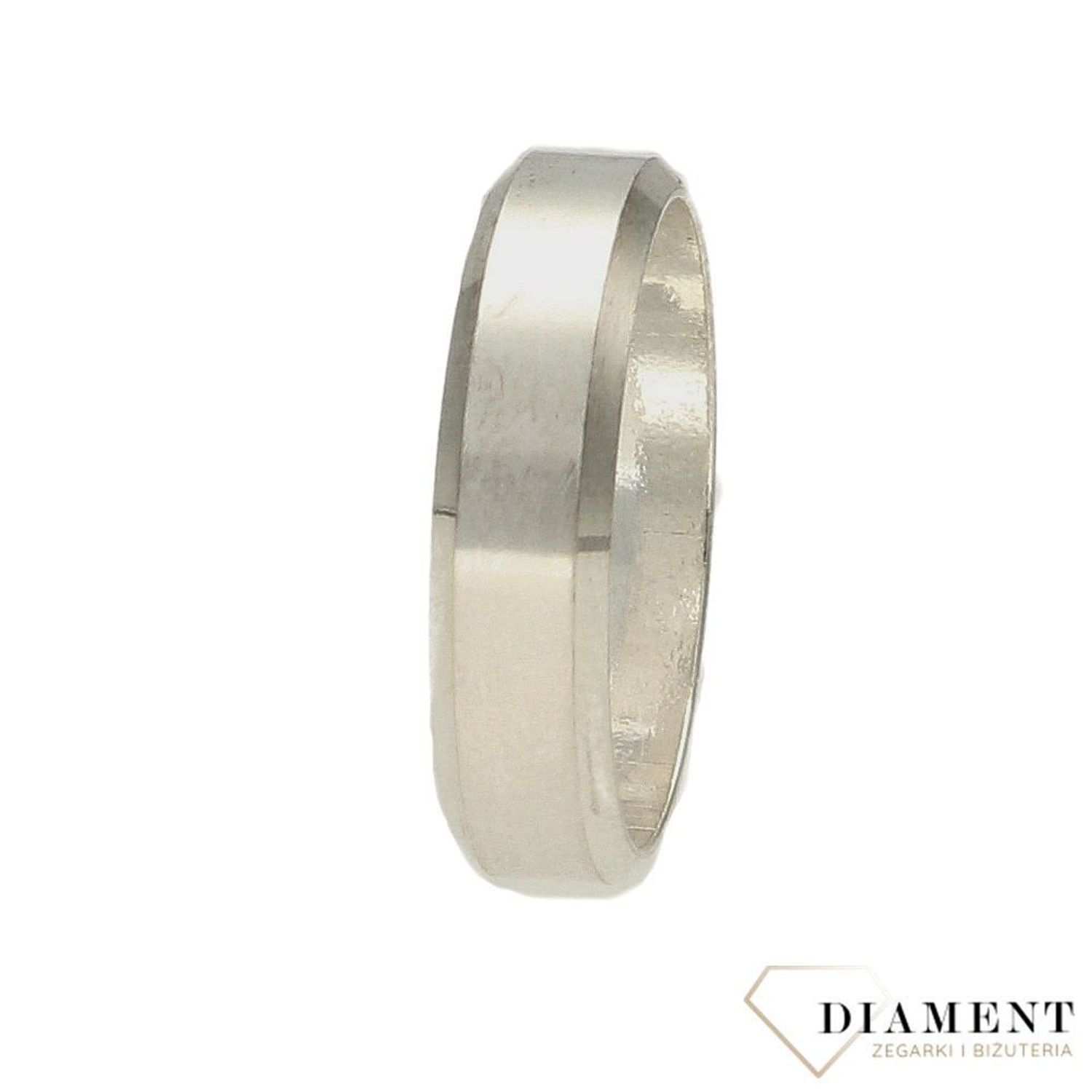 Gładkie, klasyczne obrączki z ściętymi bokami..jpg