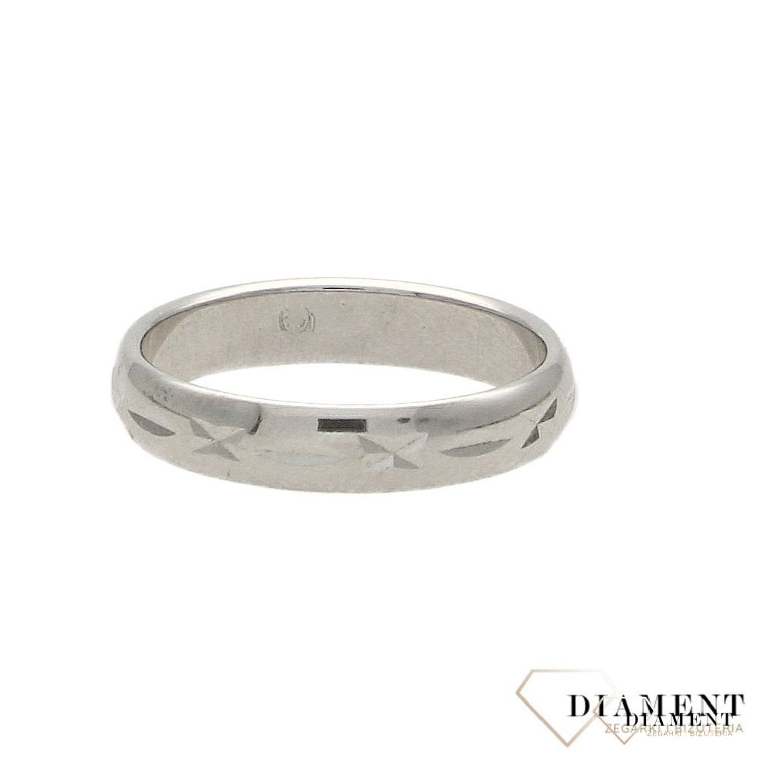 Srebrna obrączka półokrągła z wzorem LUX04 (2).jpg