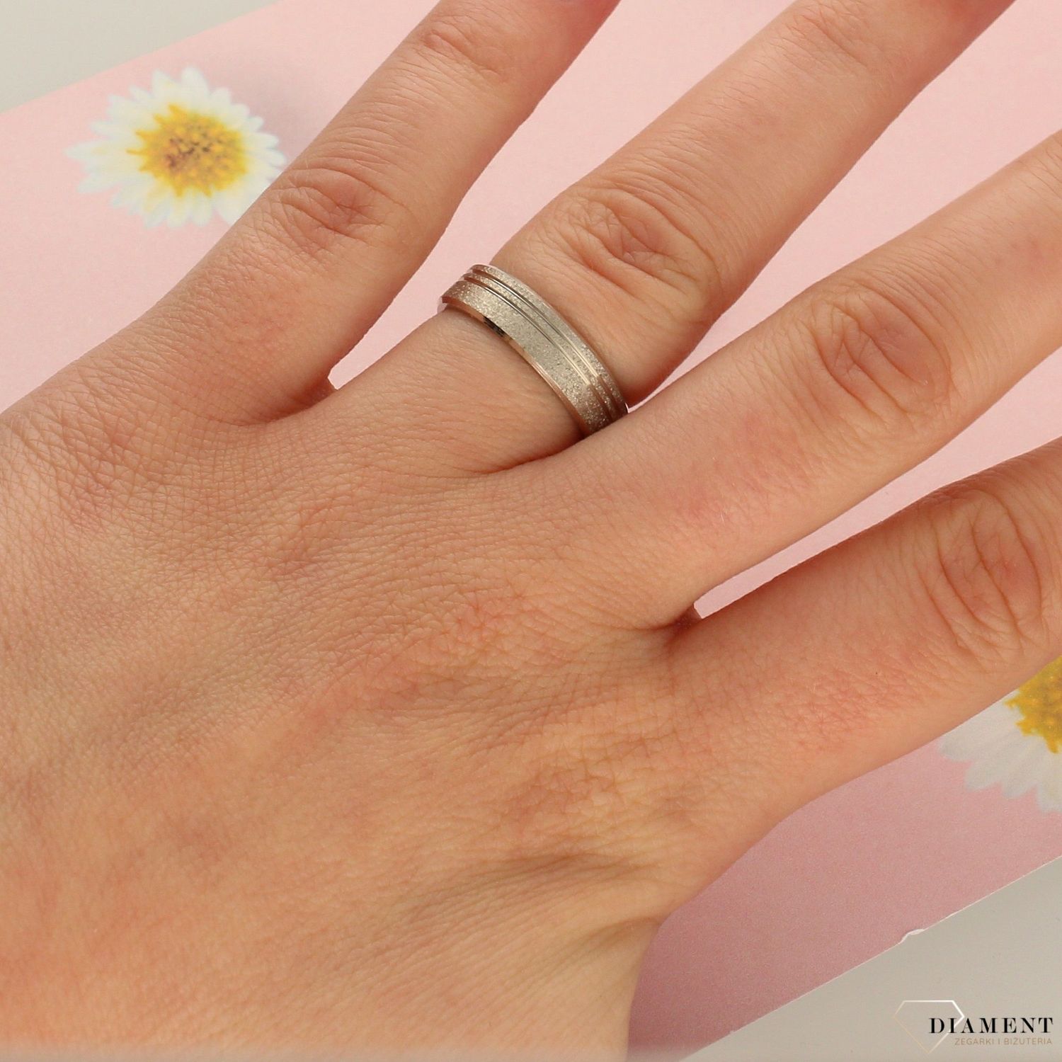 Srebrna obrączka z wzorem mieniąca się LUX08 (2).jpg