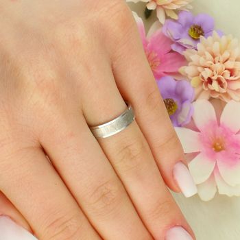 Srebrna obrączka 925 5 mm z matową wstawką LUX31 – klasyczna i nowoczesna elegancja (1).jpg