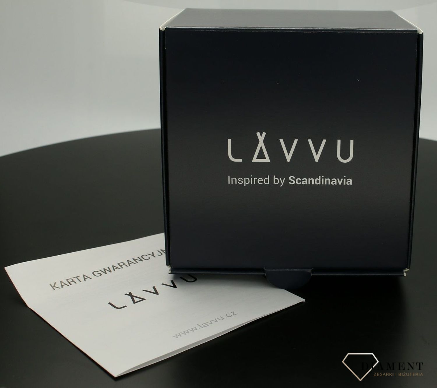 Zegarek damski Lavvu rozciągana srebrna bransoleta LWL5010 (1).jpg