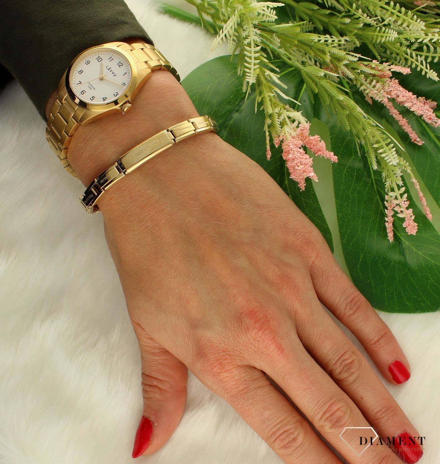 Zegarek damski tytanowy na bransolecie w kolorze złota LWL5051.png