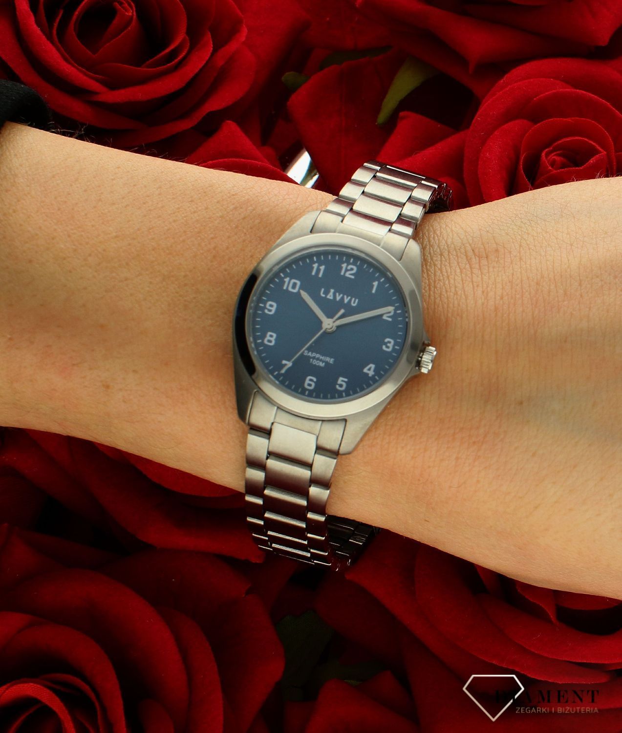 Zegarek damski tytanowy na bransolecie Lavvu LWL5053 klasyczny. Zegarek damski tytanowy. Zegarek damski z szafirowym szkłem. Zegarek damski na bransolecie. Damski zegarek klasyczny na prezent..jpg
