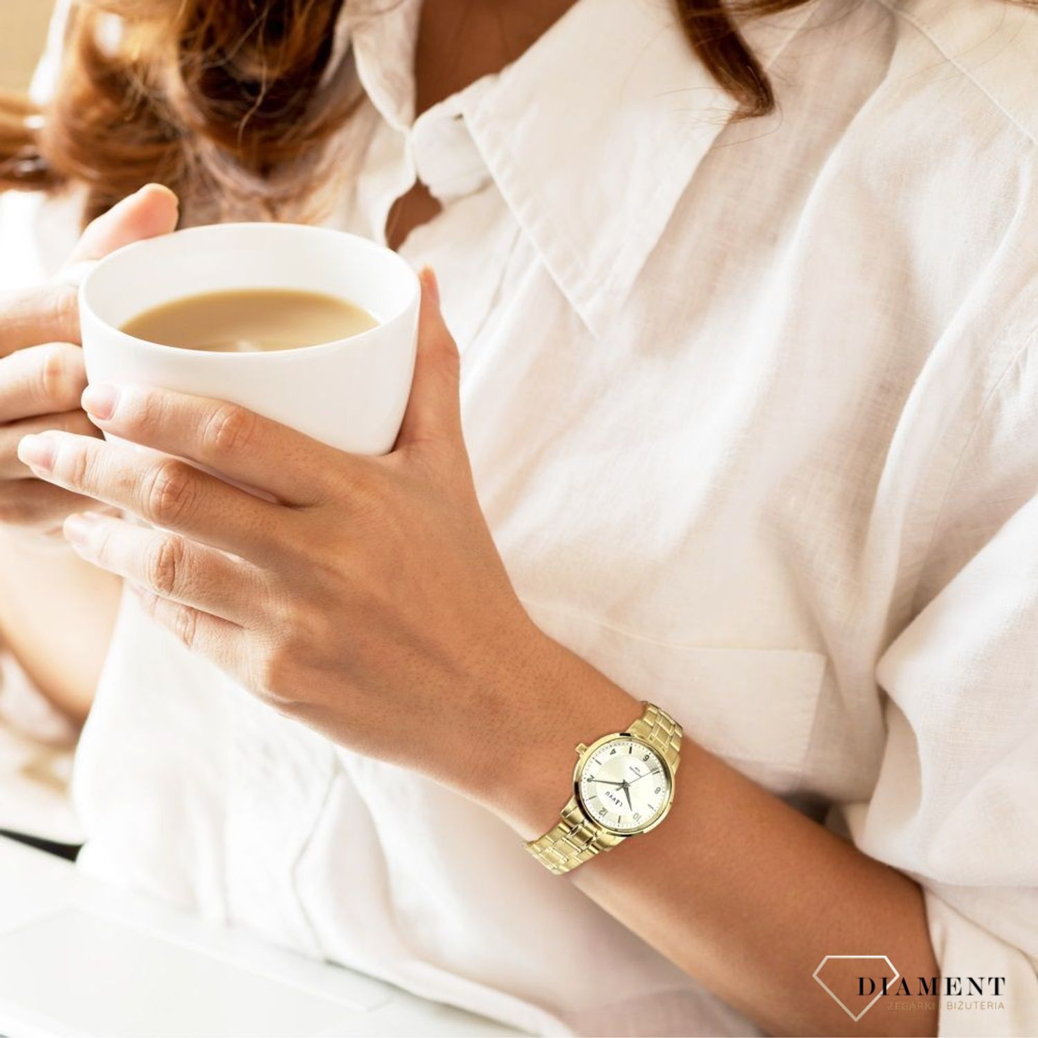 Zegarek damski stalowy pokryty złotym Lavvu klasyczny na srebrnej tarczy LWL5062.  Do produkcji czasomierzy, wybrano hipoalergiczną stal szlachetną w połączeniu z szafirowym szkłem i wodoodpornością 50M. (2).jpg