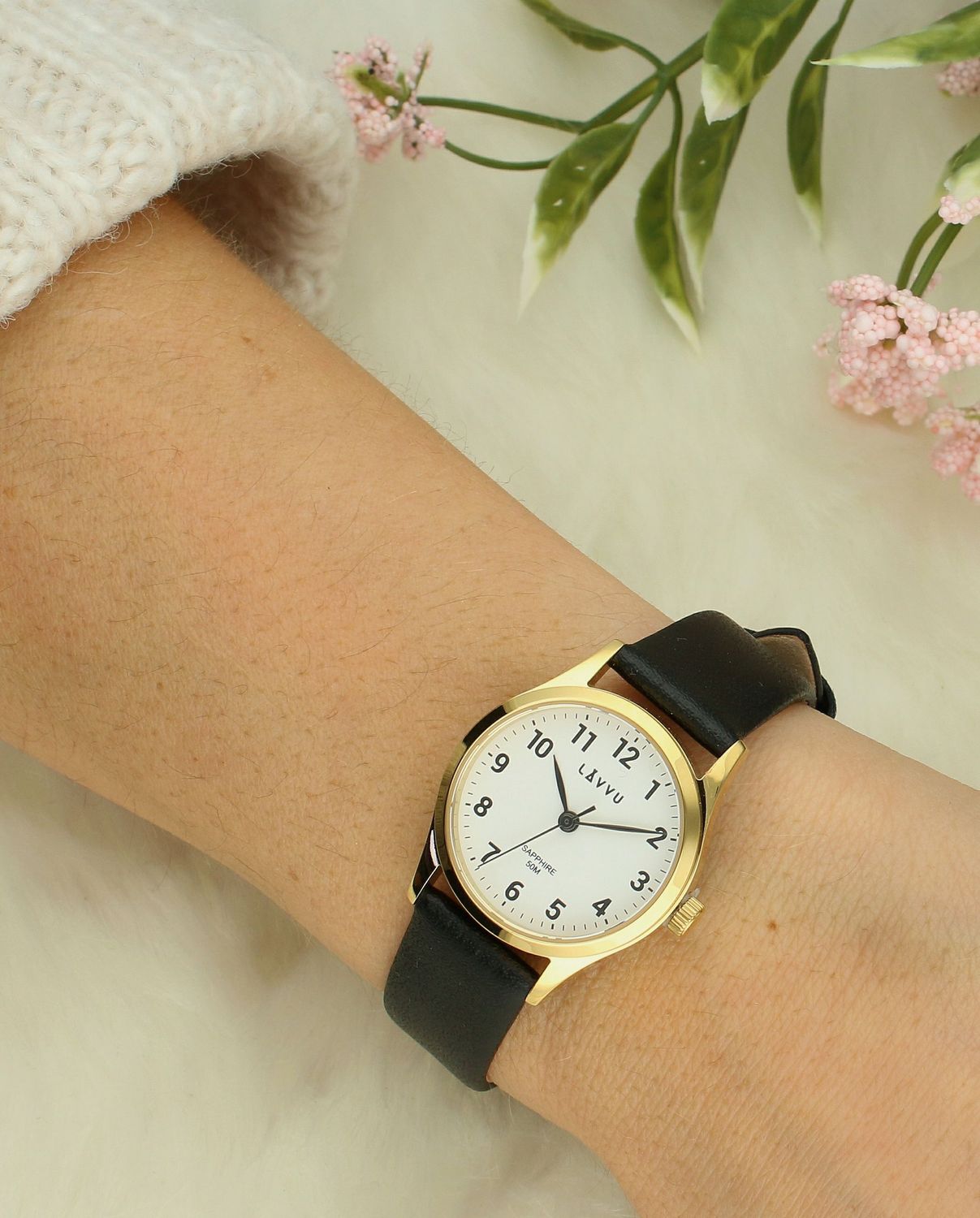 Zegarek damski stalowy Lavvu klasyczny na czarnym pasku LWL5072.Zegarki damskie czeskiej marki LAVVU charakteryzują się niespotykaną trwałością i najwyższej jakości materiałami. Do produkcji czasomierzy, wybrano hipoal.jpg