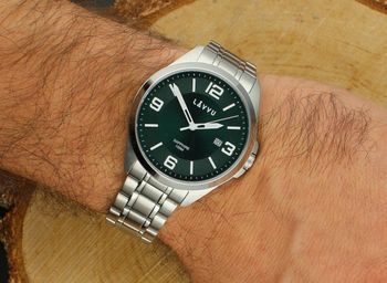 LAVVU HERNING Green – męski zegarek ze szafirowym szkłem, stalową kopertą i bransoletą w zielono-srebrnym wykończeniu. Elegancki, sportowy, wodoodporny 10 ATM, z datownikiem.5.jpg