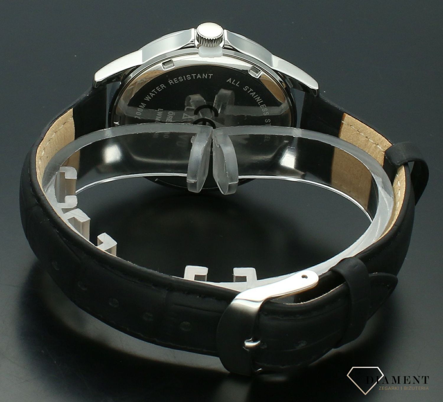 Zegarek męski na pasku LAVVU ÖREBRO LWM0240. Modny zegarek dla dziadka. zegarek dla emeryta. Klasyczny zegarek z wyraźnymi cyframi. Minimalistyczny i modny zegarek męski najwyższej jakości, posiada wodoszczelność 100 M,.png