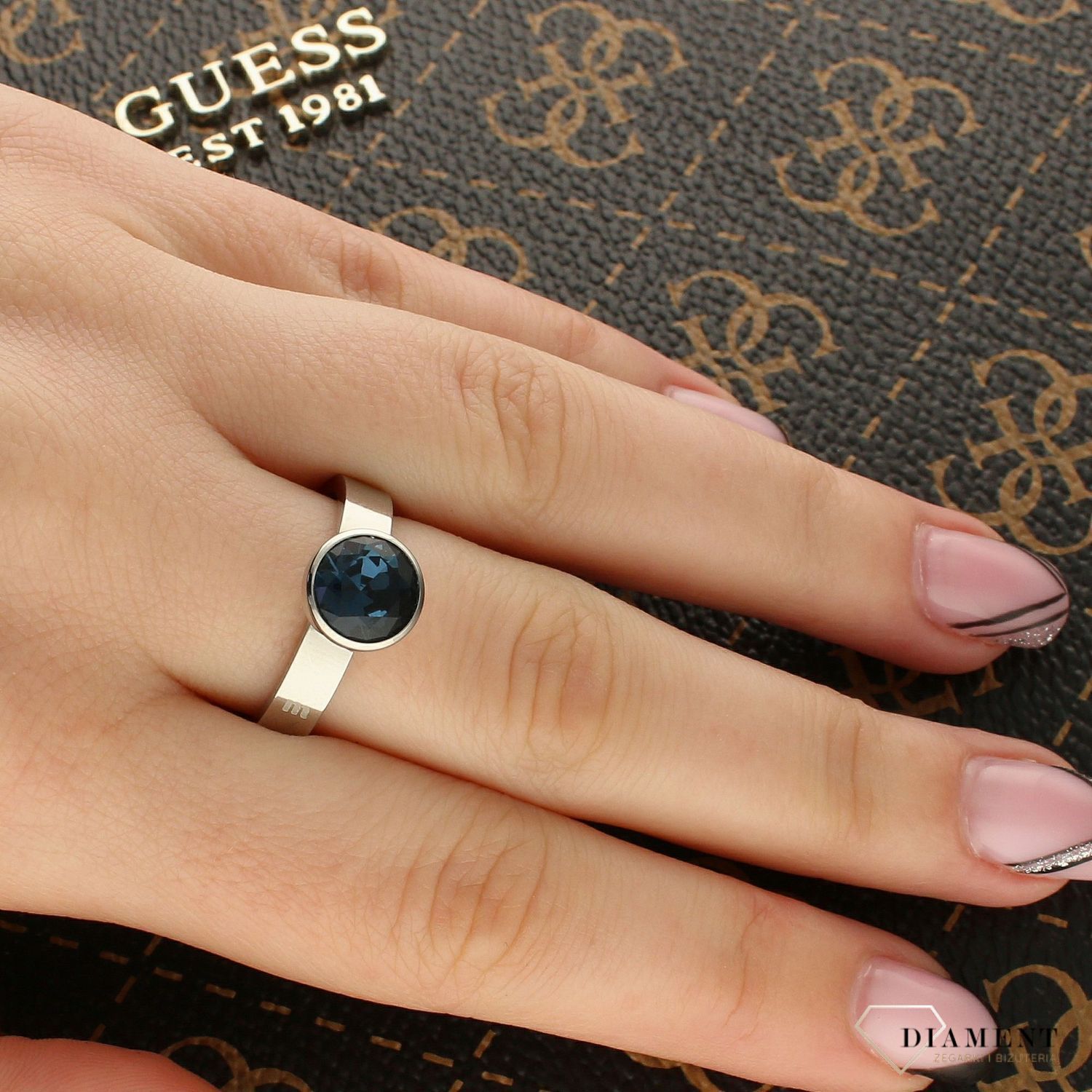 Charms chabrowa cyrkonia Melano 8mm M01SR5012SS-BLUE  (1).jpg