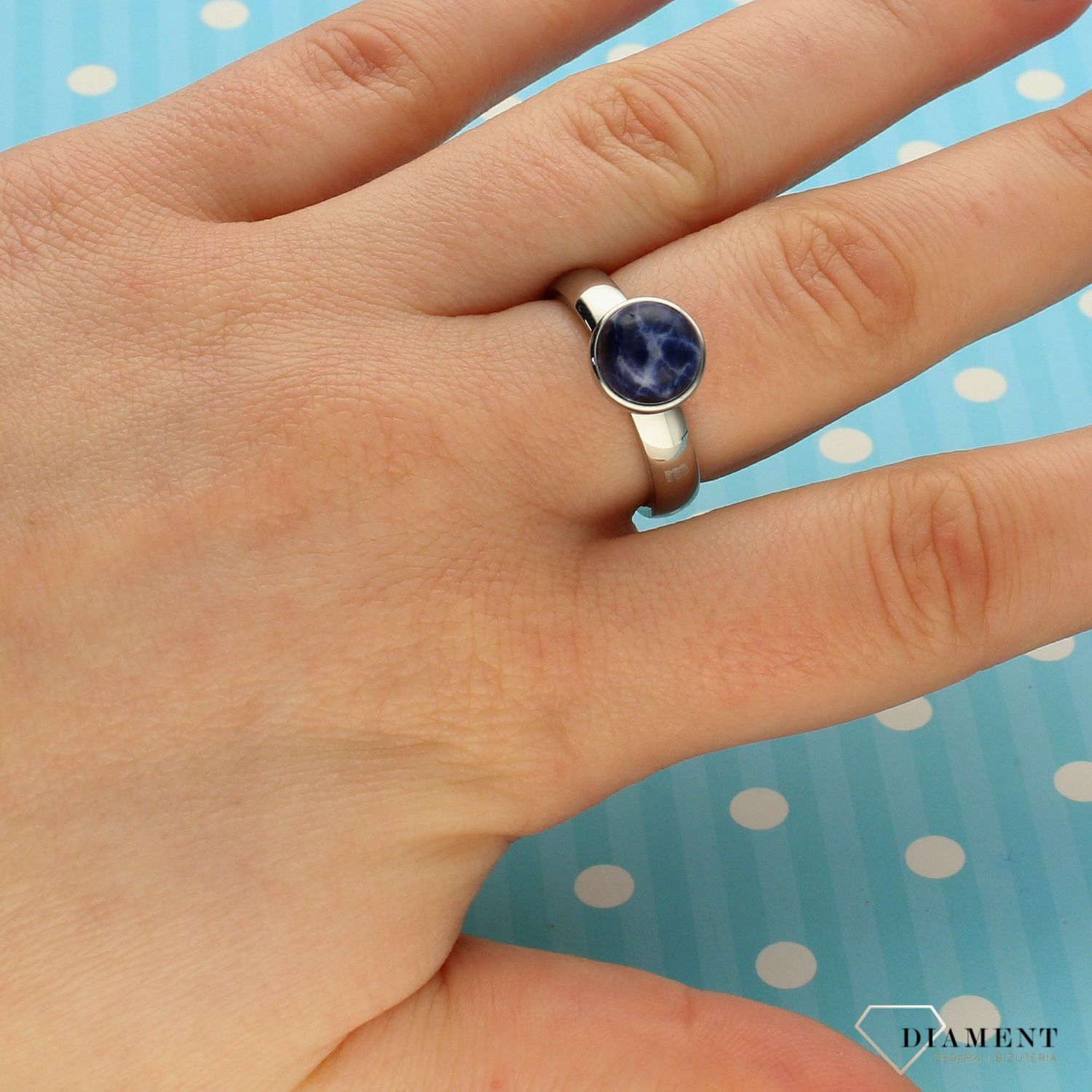 Pierścionek z granatowym oczkiem Melano cyrkonia M01SR5094SS (2).jpg