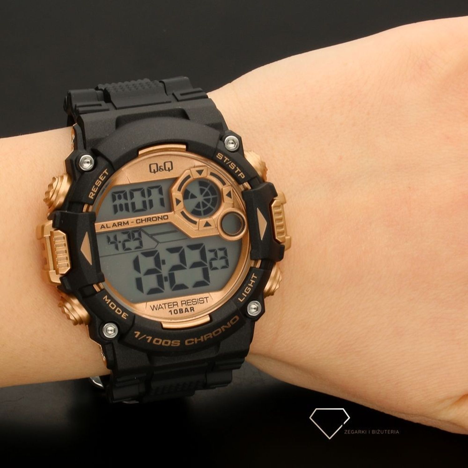 Męski zegarek Q&Q SPORT M146-008 (1).jpg
