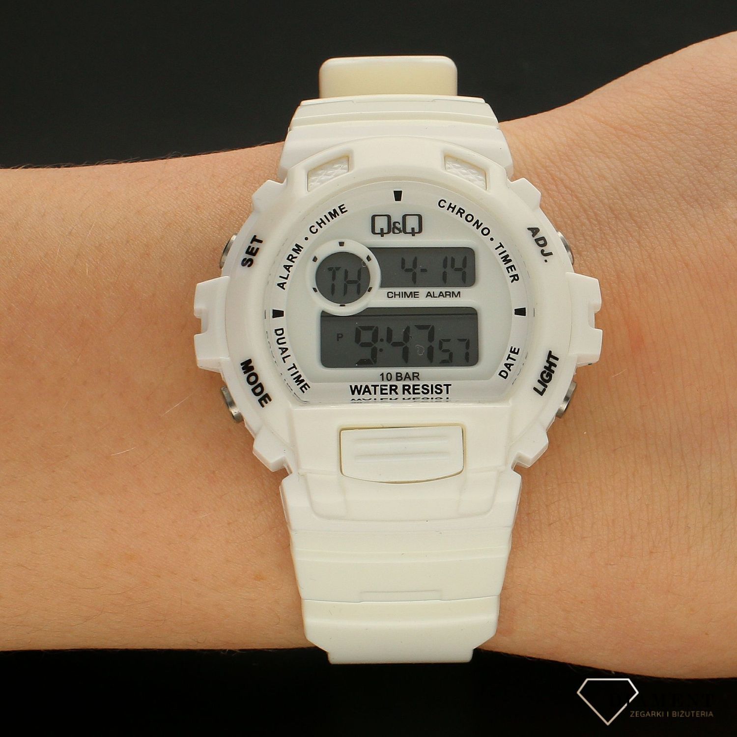 Zegarek dziecięcy QQ Sport M153-005. Zegarek dziecięcy elektroniczny. Zegarek sportowy. Zegarek dla dzieci. Zegarek na prezent. Pomysł na prezent dla dziecka (4).jpg