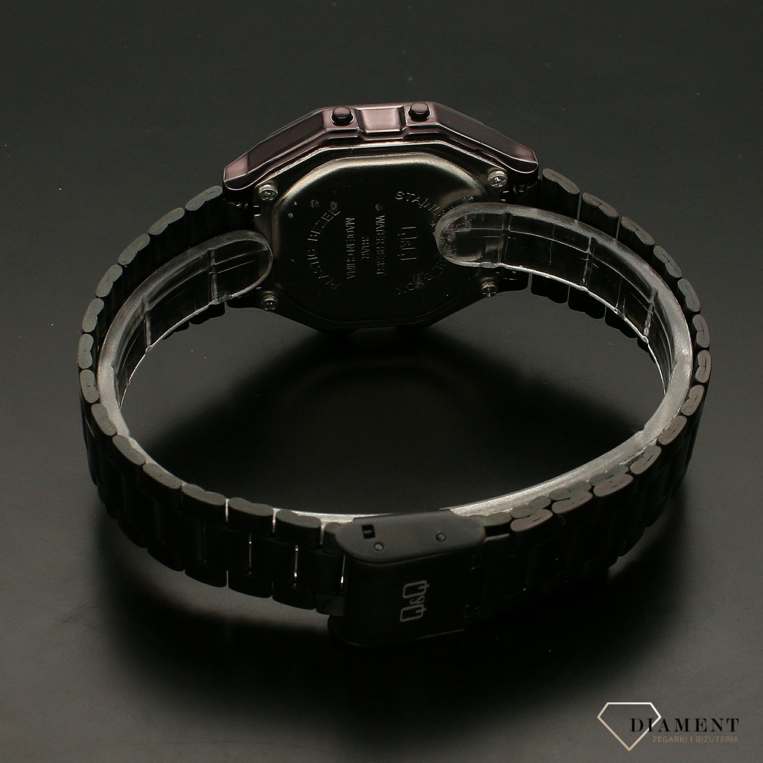 Zegarek na bransolecie QQ Lcd Retro M173-005. Zegarek damski. Zegarek męski. Zegarek elektryczny. Zegarek czarny na bransolecie. Pomysł na prezent.  (3).jpg