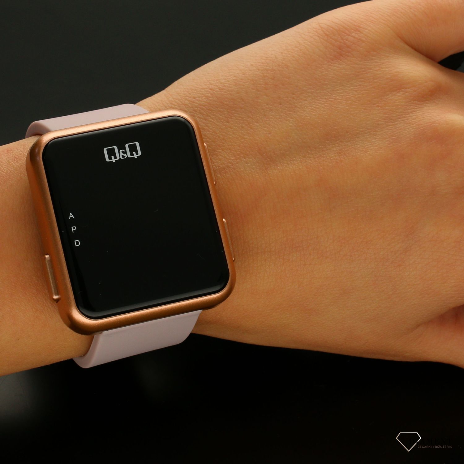 Zegarek damski cyfrowy Q&Q Różowy pasek M197-005.jpg