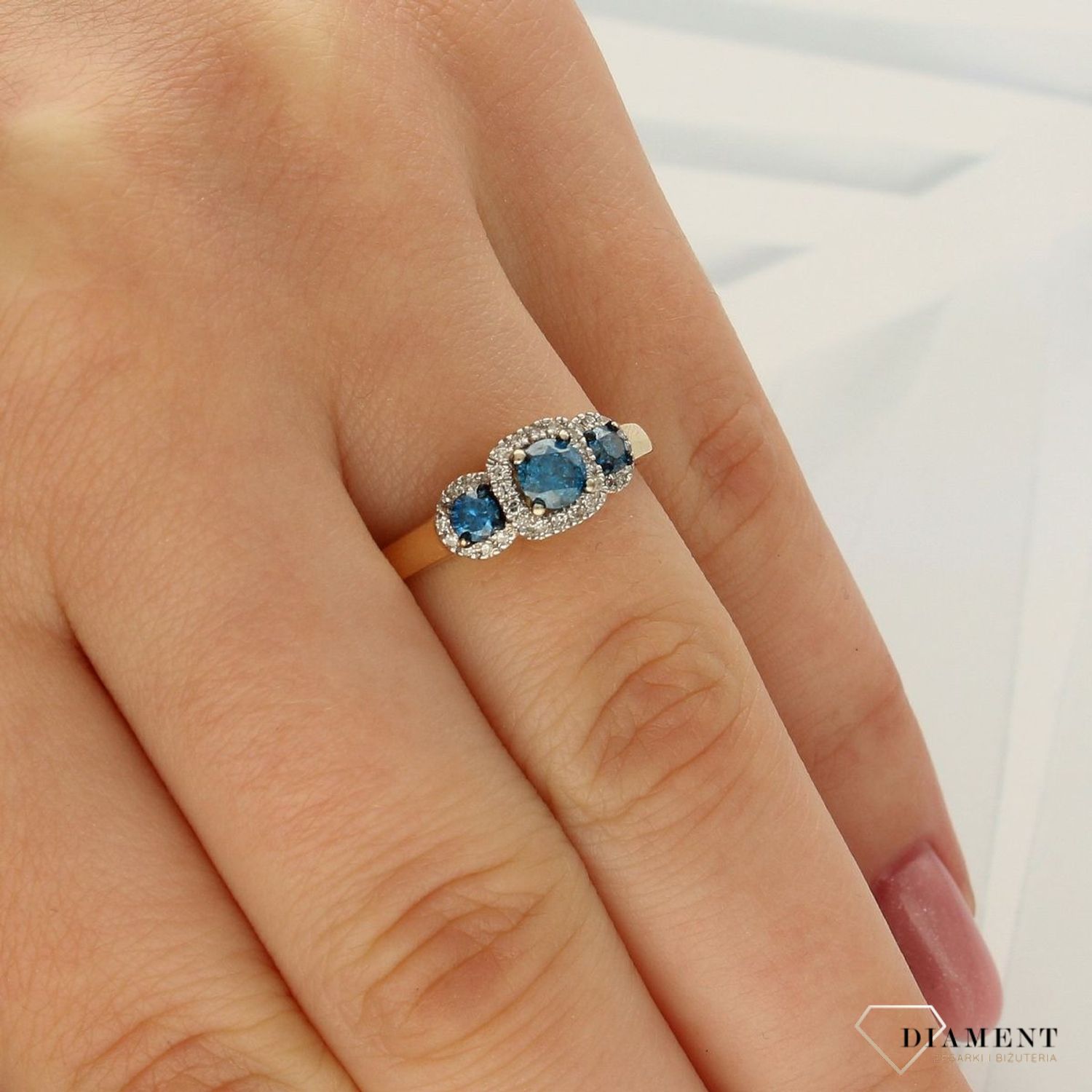 Pierścionek złoty DIAMENT 585, złoto z diamentem oraz topazem M252.jpg