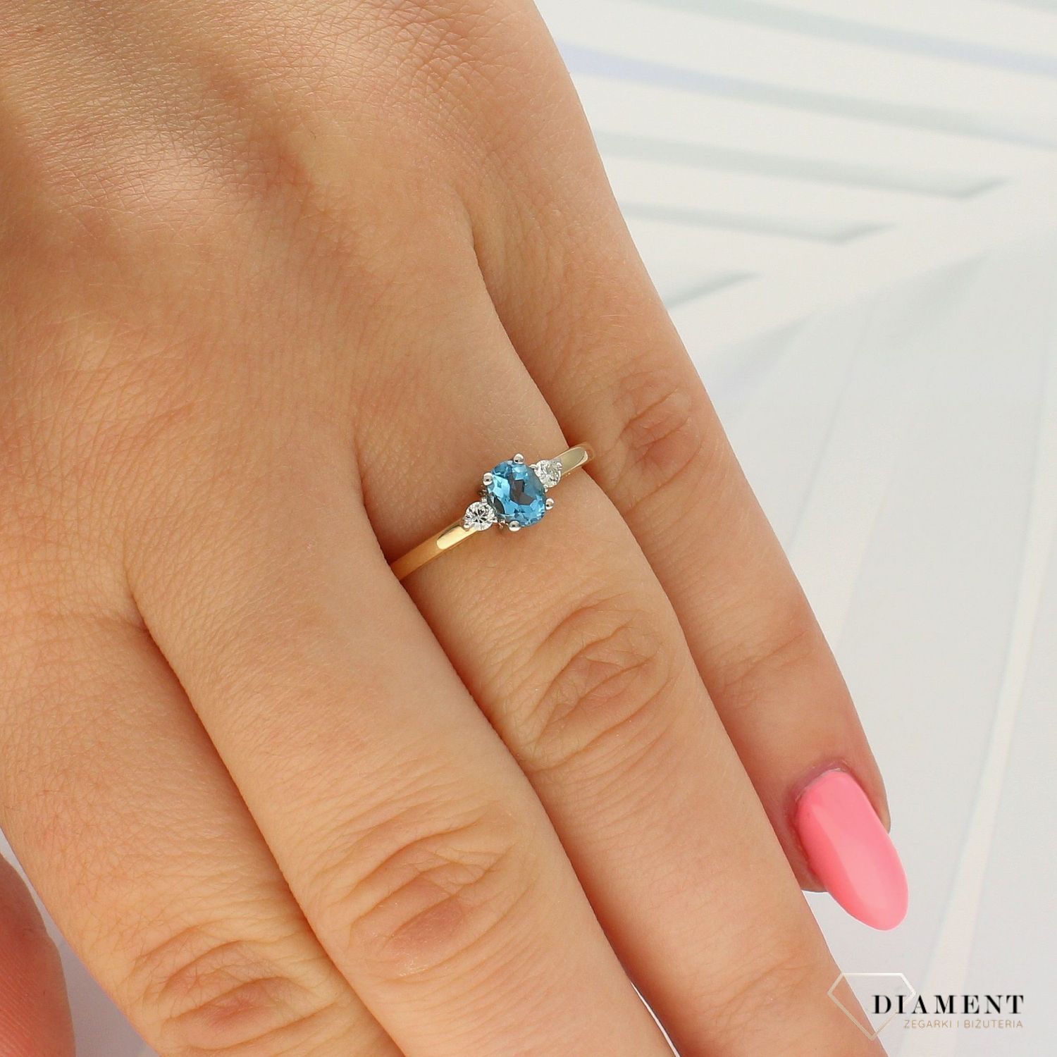 Pierścionek złoty DIAMENT 585, diamenty, topaz  MC51Y78BT.jpg