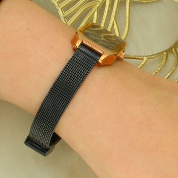 OUI&ME ME010117 – damski zegarek z czarną tarczą i złotą kopertą fashion.jpg