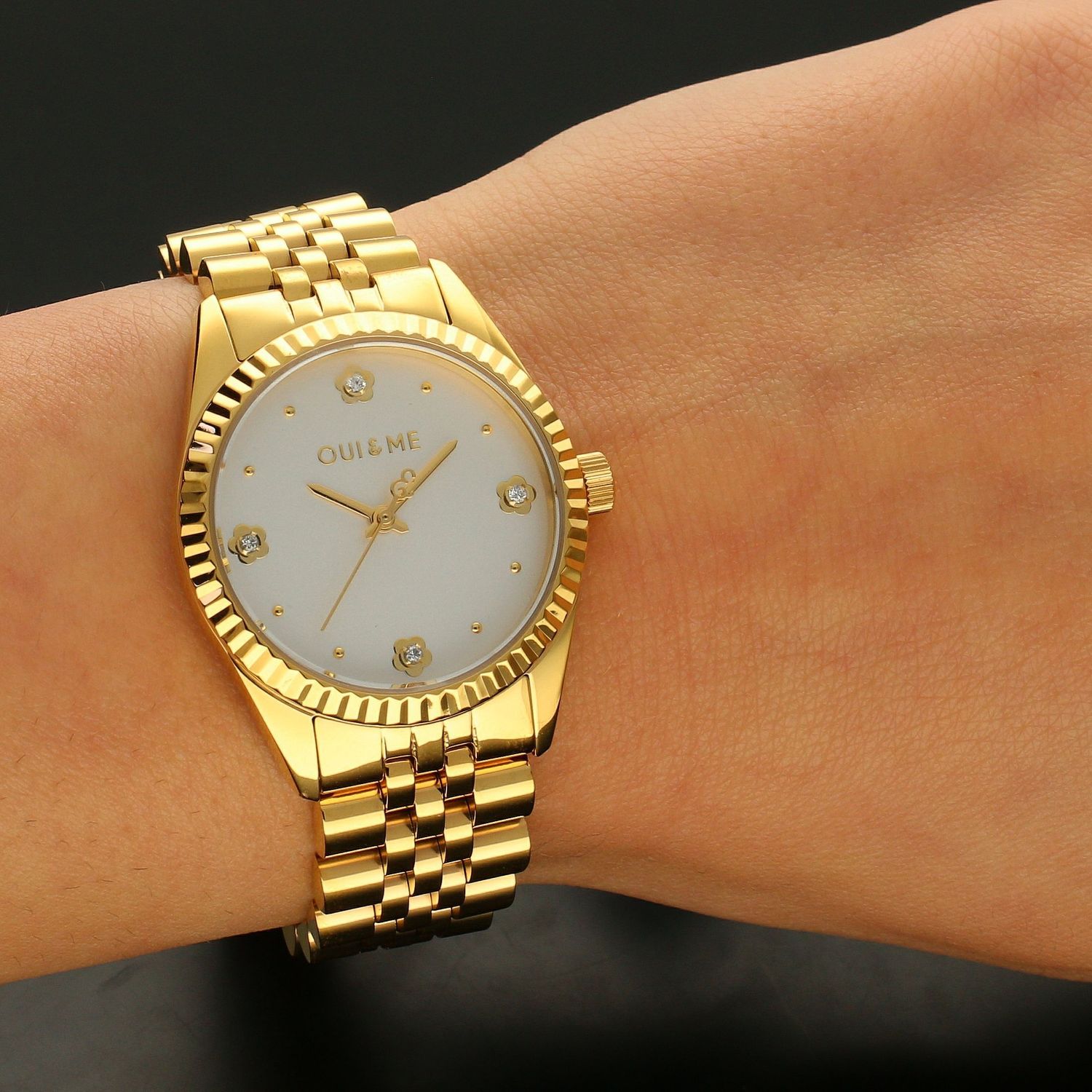 Zegarek damski złoty na bransolecie ze srebrną tarczą i kwiatkami w miejscu godzin. Ekologiczne diamenty w zegarku. Doskonały pomysł na 🎁  (2).jpg