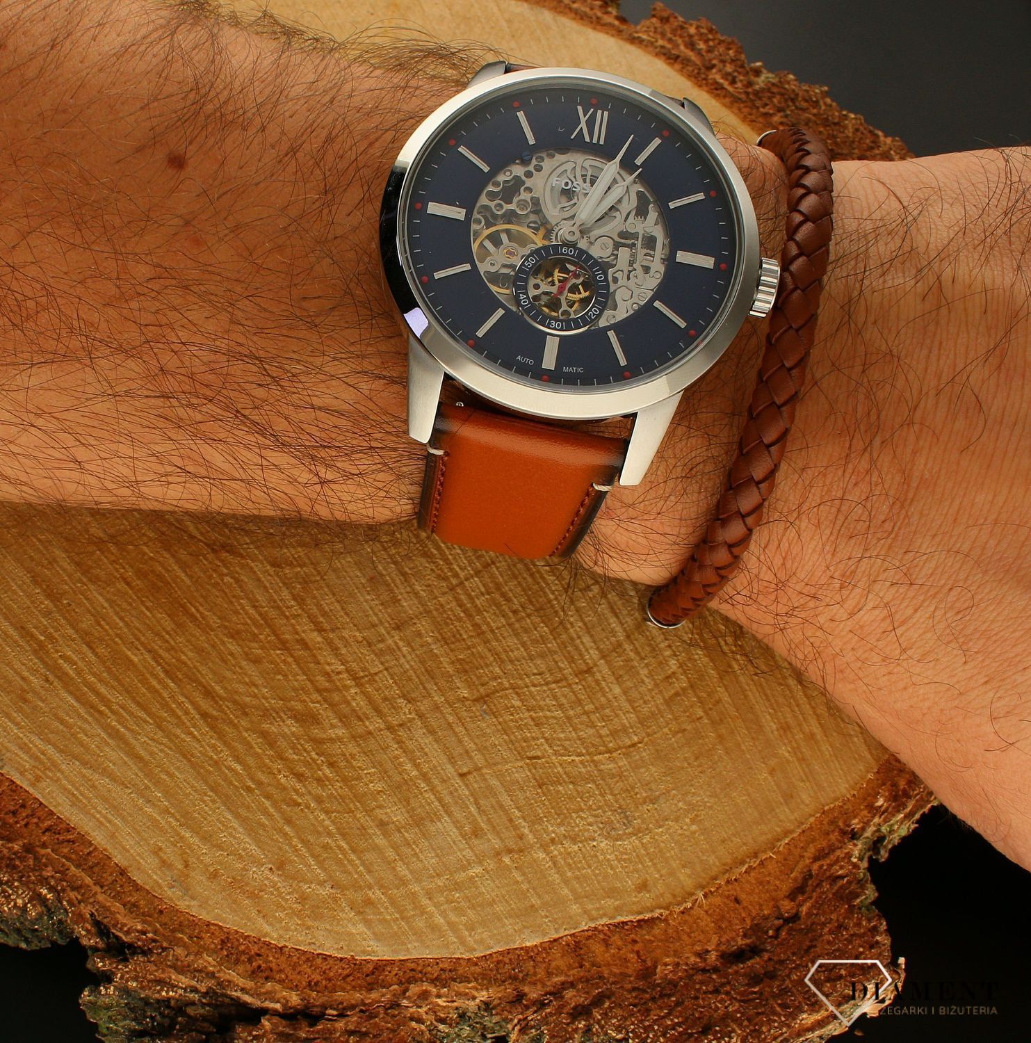 Zegarek męski Fossil Townsman Automatic ME3154. Męski zegarek automatyczny. Męski zegarek Fossil. Zegarek męski na brązowym pasku. Męski zegarek na skórzanym pasku z widocznym mechanizmem. Idealny męski zegarek automatyczny na prezent..jpg