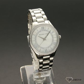 Zegarek damski w kolorze srebrnym z dołączona do zestawu bransoletką z motywem serca. Idealny prezent dla ukochanej kobiety (2).jpg