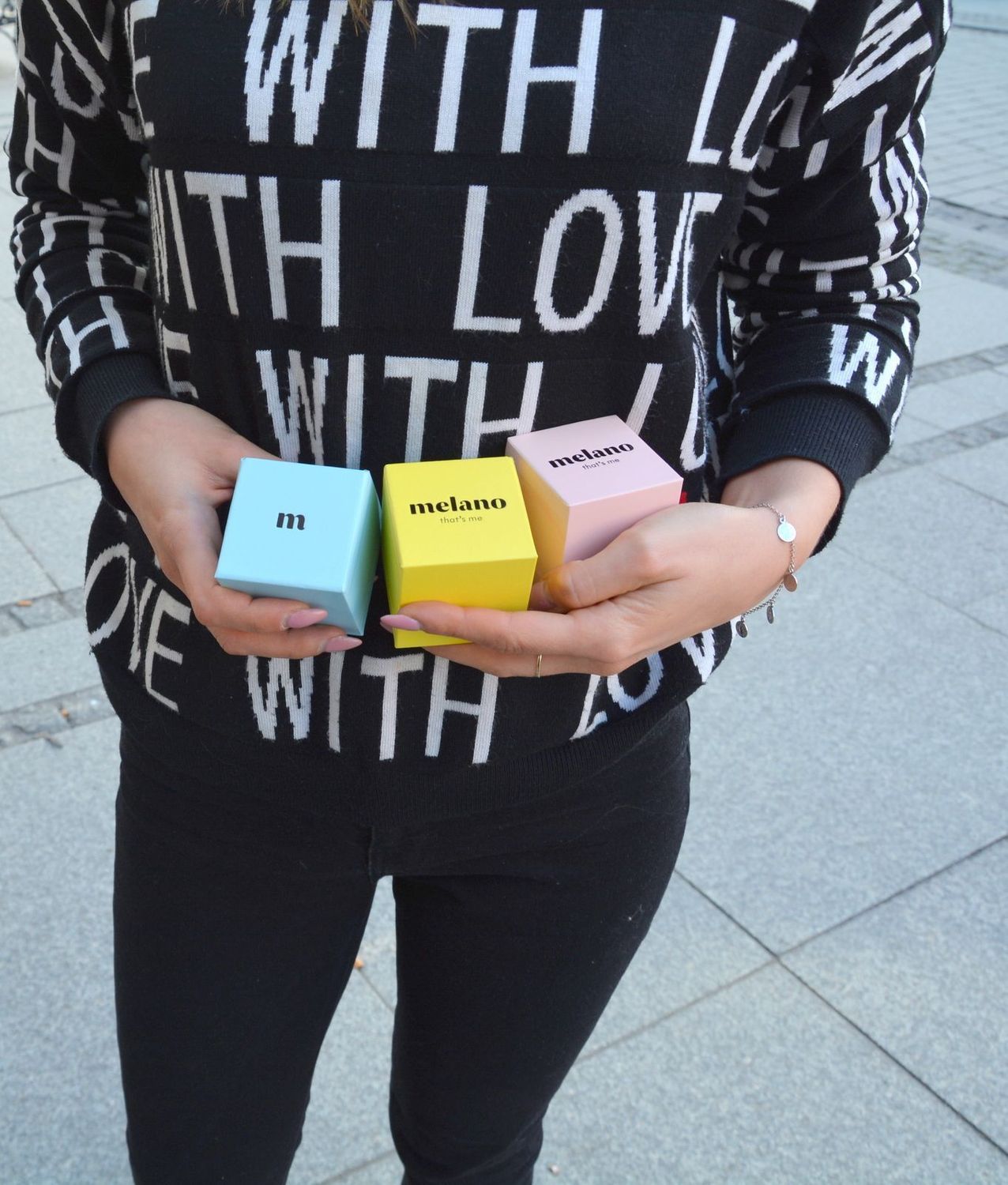 Pierścionek z mleczną cyrkonią Melano błękitny MO1SR5011SS.jpg